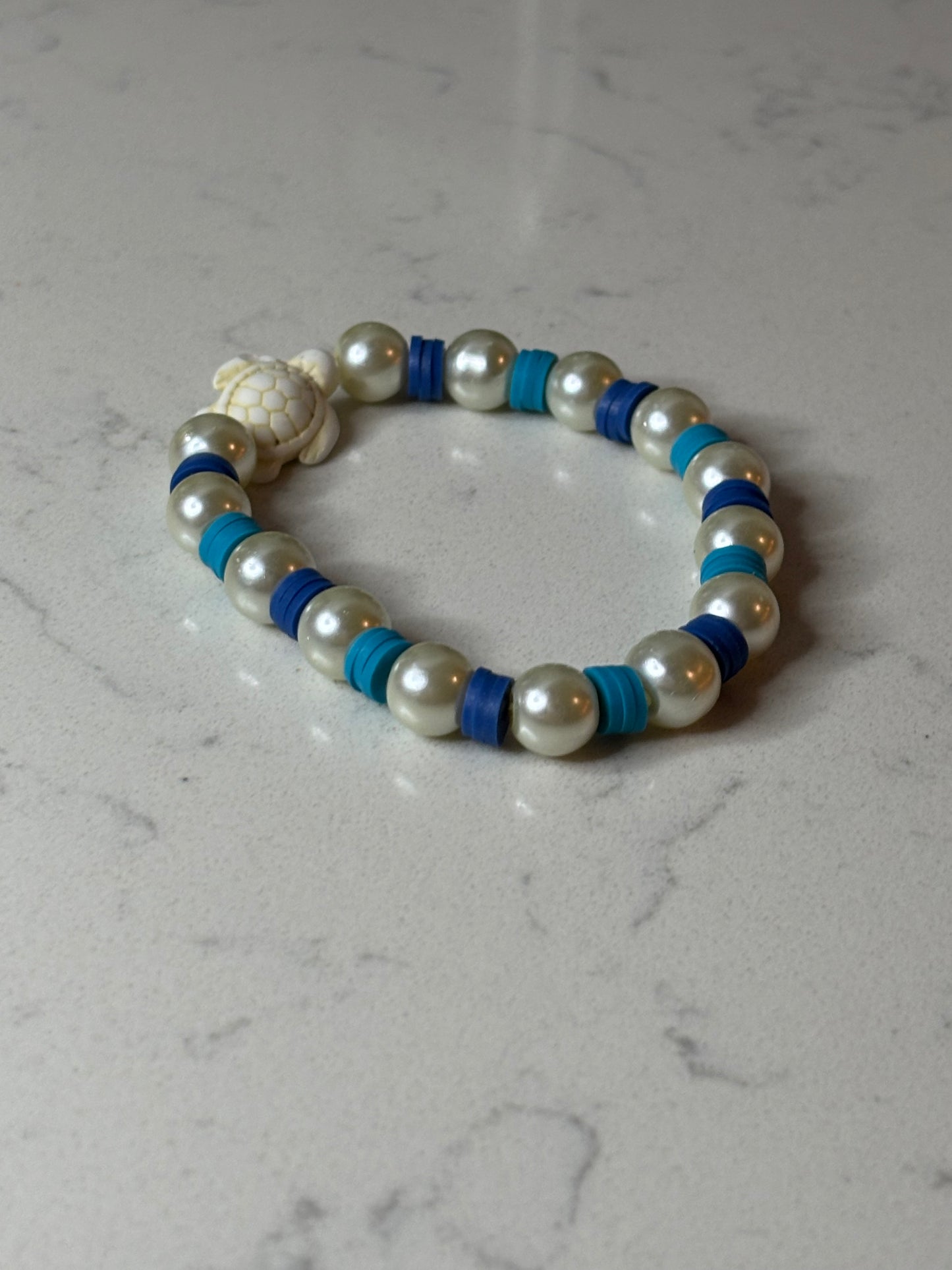 Sea turtle beaded bracelet