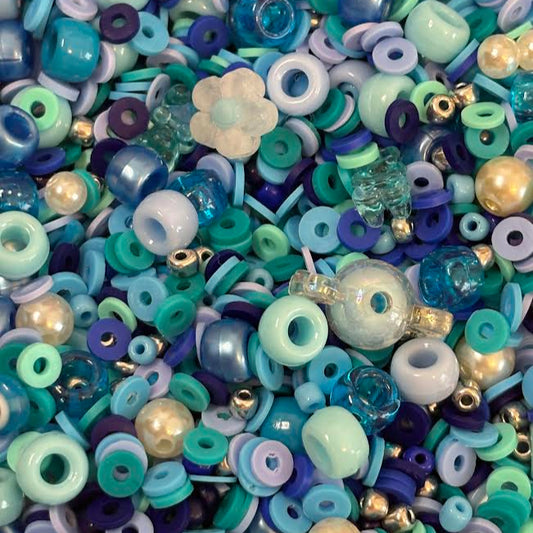 Blue bead confetti