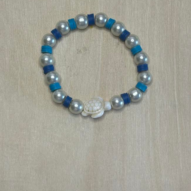 Sea turtle beaded bracelet